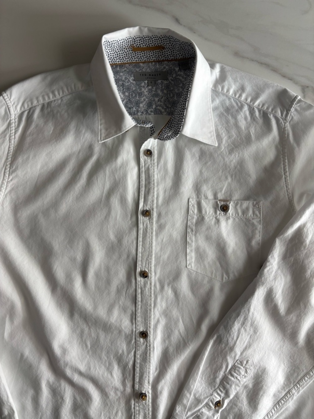 Ted Baker White Long-Sleeve Dress Shirt with Subtle Patterned Inner Collar XL - Picture 3 of 9